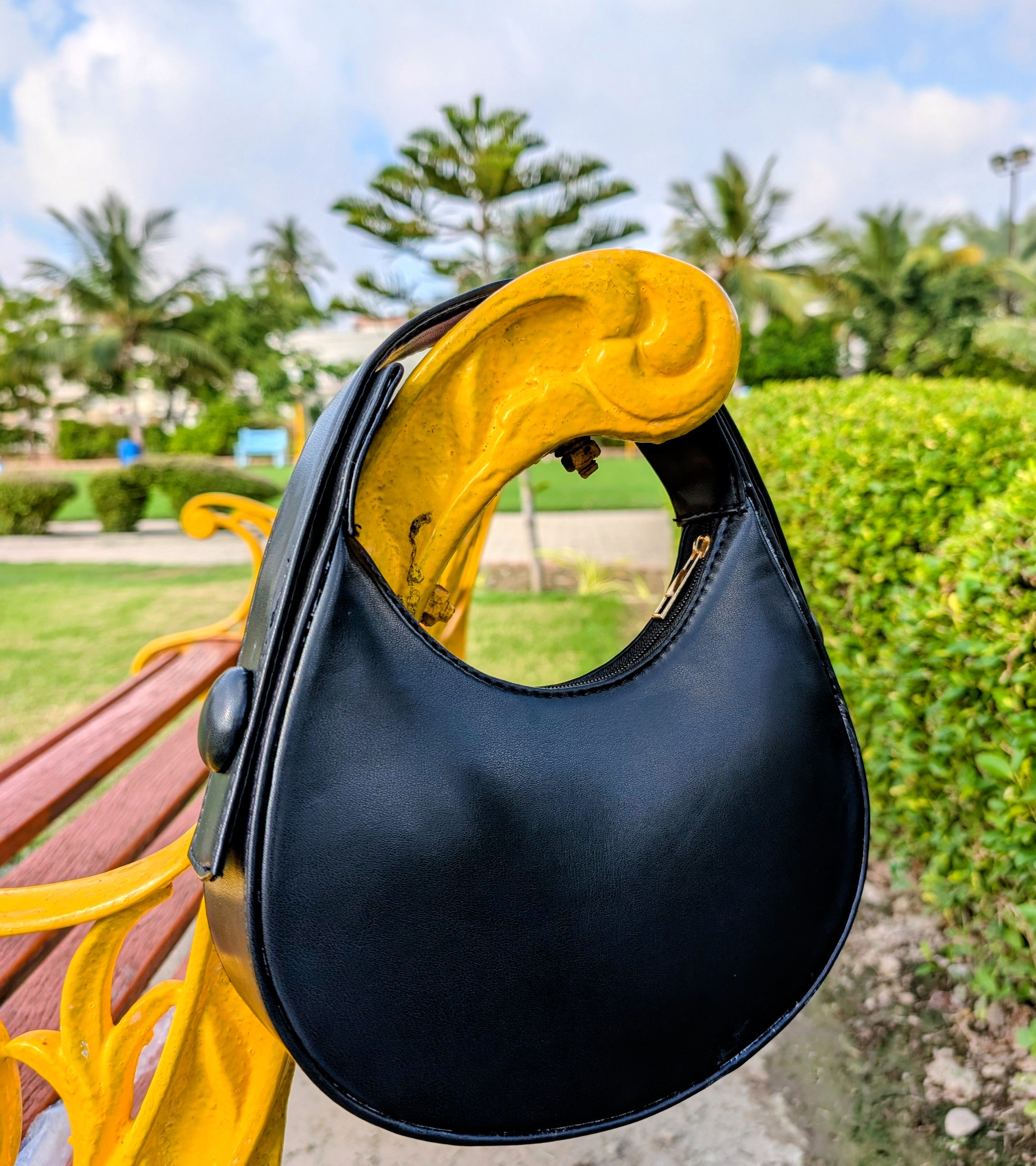The Luna Loop Bag🌙