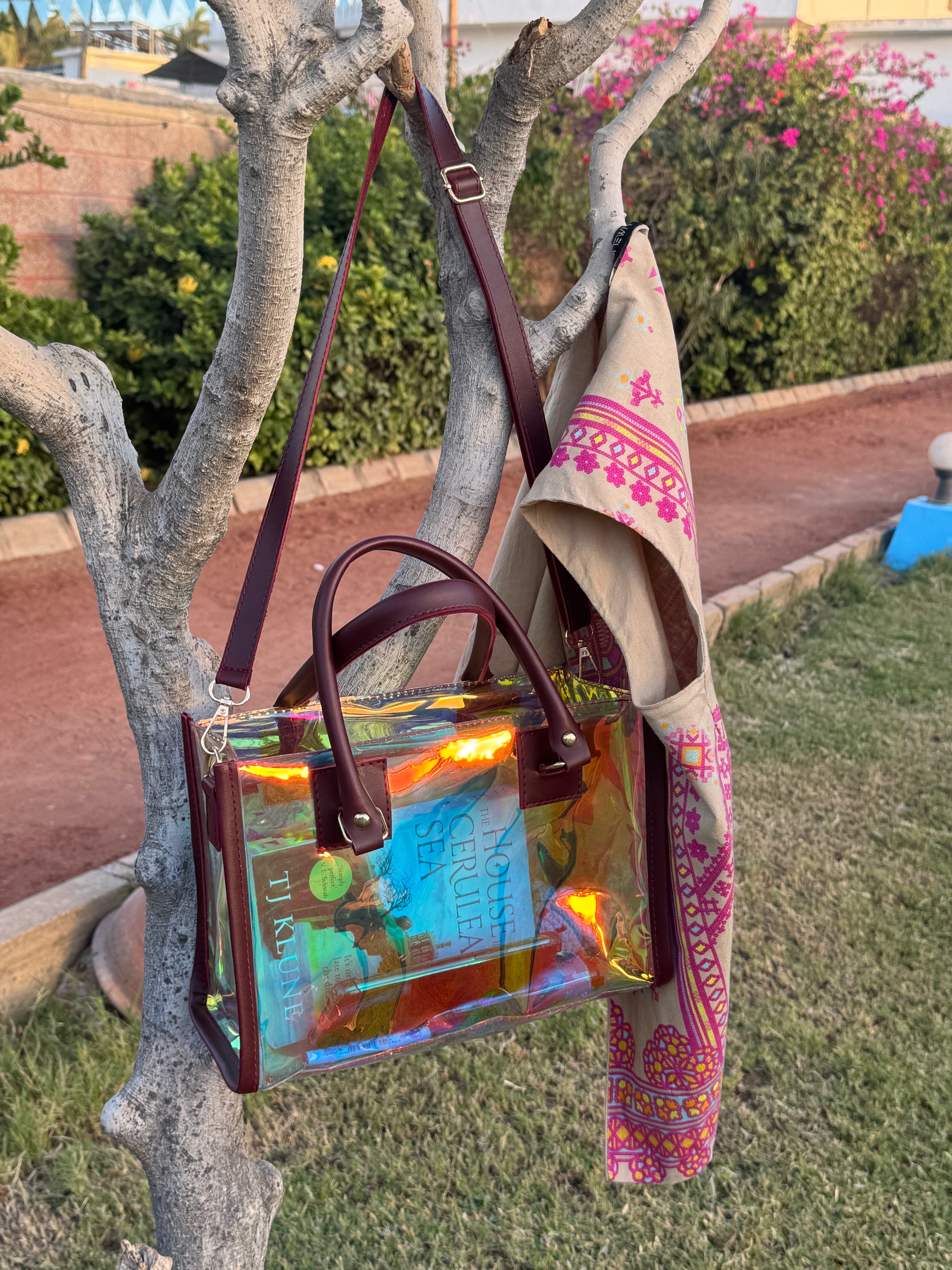 Holographic Magic