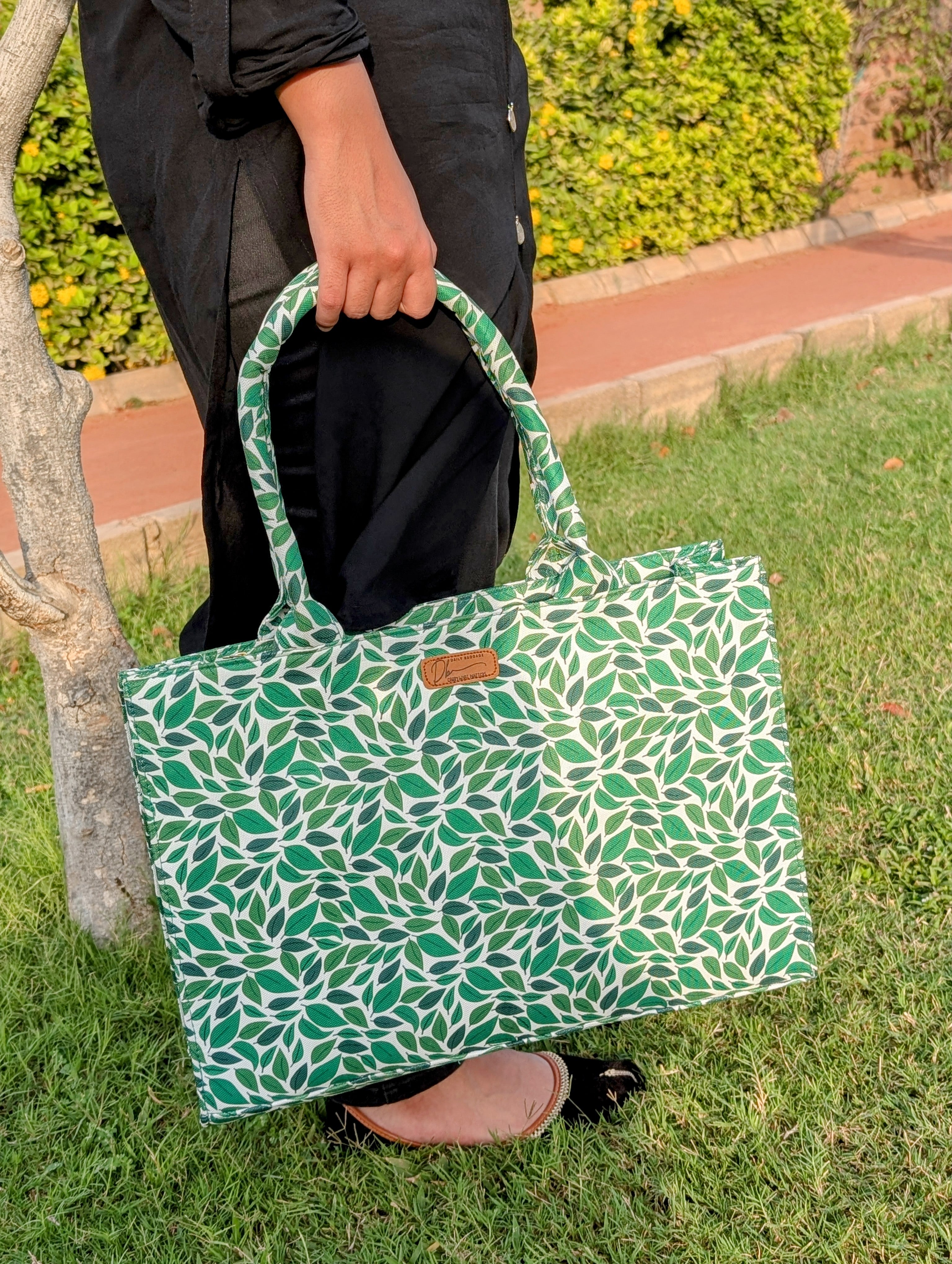 LEAF IT TO ME-Stylish Shoulder Hand Bag 🍃👜